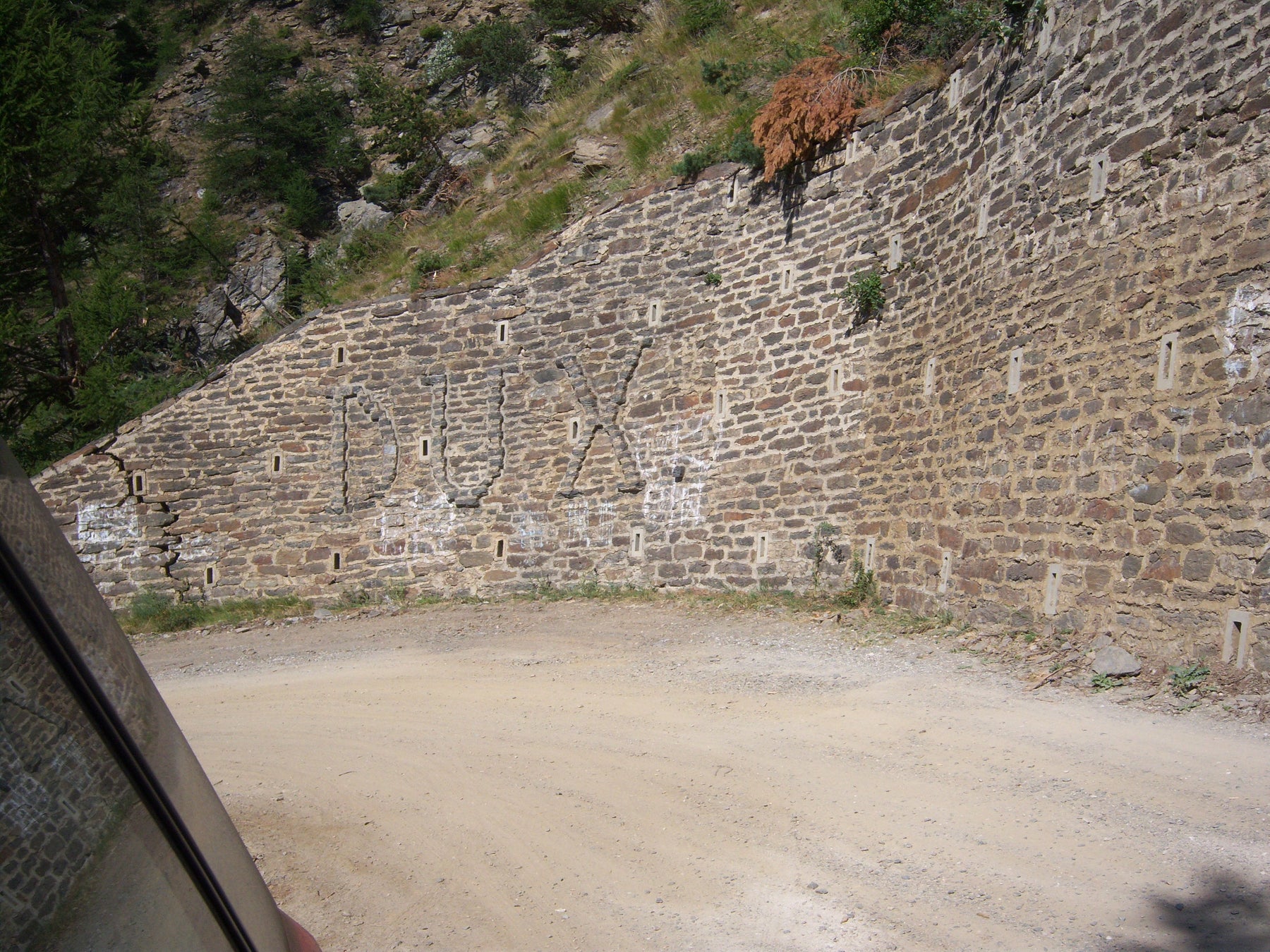 Strada militare del Monte Jafferau - itinerario 4x4 sopra Bardonecchia