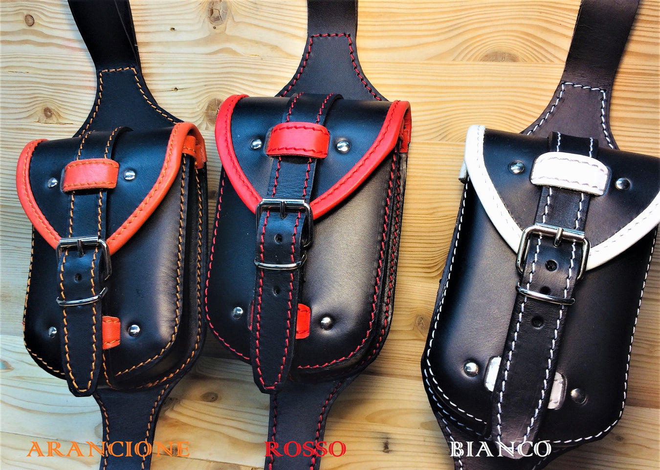 Accessori Moto in Pelle e Cuoio 