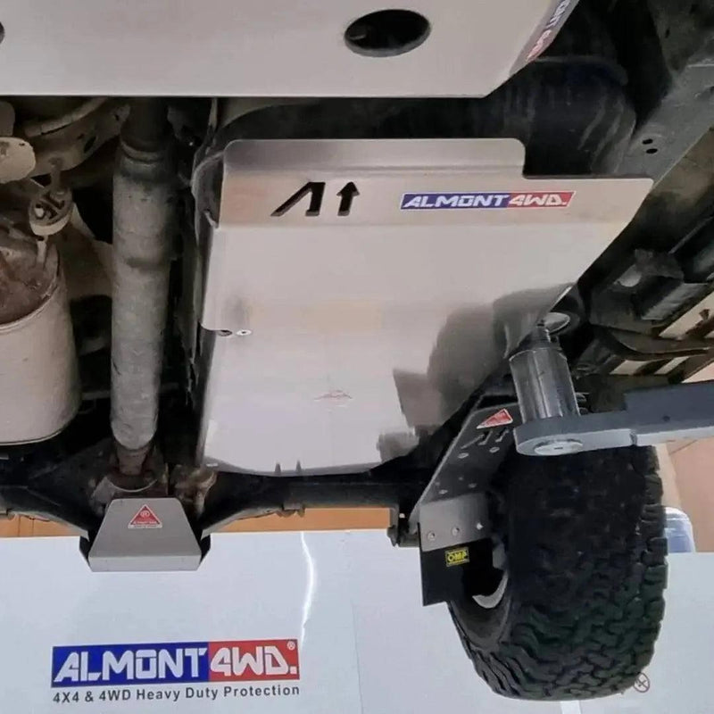 TOYOTA J18 SERIES 2019-Present GDJ-185 Piastra paramotore serbatoio carburante corpo corto