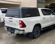 RSI SmartCap Hard Top EVOa ADVENTURE - TOYOTA HILUX DOUBLE CAB SB - 5' 2016 Nero Opaco – SKU EA1304-MB – foto 4 di 14