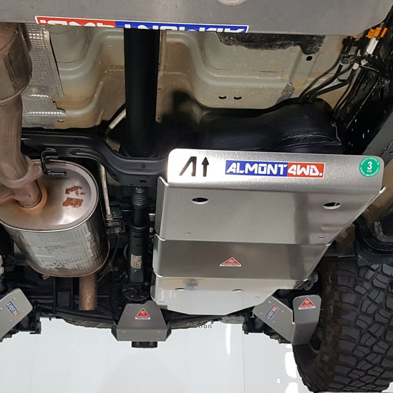 FORD RANGER RAPTOR V6 2023> 448-Piastra paramotore del serbatoio del carburante