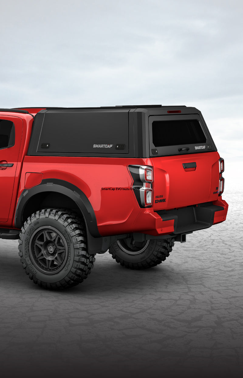 RSI SmartCap EVO su Isuzu D-Max rosso, vista posteriore