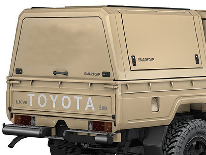 Hard top RSI SmartCap EVO LC Defender per Toyota Land Cruiser 79 Double Cab, primo piano posteriore 3/4