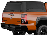 Hard top RSI SmartCap su Mitsubishi Triton 2024+ Double Cab, primo piano posteriore 3/4