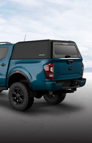 RSI SmartCap EVO su Nissan Navara blu, vista posteriore