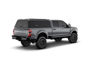 Hard top RSI SmartCap EVOa Adventure per Ford F-250 / F-350 Super Duty 2023+, vista posteriore 3/4 lato destro su sfondo bianco