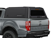 Hard top RSI SmartCap EVOa Adventure per Ford Ranger 2012–2022 Extra Cab, vista posteriore 3/4 ravvicinata