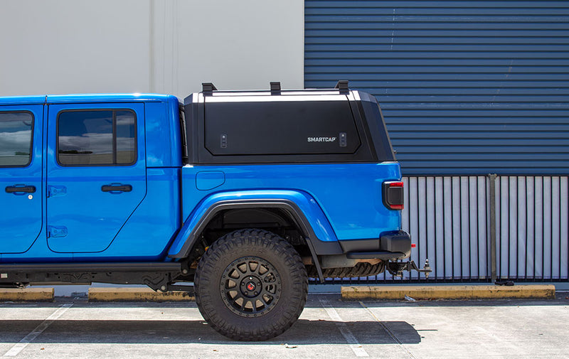 Hard top RSI SmartCap EVOa Adventure montato su Jeep Gladiator 2019+, foto reale