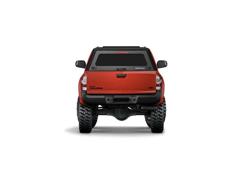 Hard top RSI SmartCap EVOa Adventure per Toyota Tacoma 2005–2015 Standard Bed 6', vista posteriore su sfondo bianco