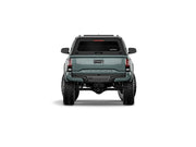 Hard top RSI SmartCap EVOa Adventure per Toyota Tacoma 2016–2023 Short Bed 5', vista posteriore su sfondo bianco