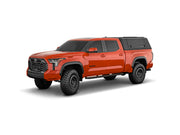 Hard top RSI SmartCap EVOa Adventure per Toyota Tundra, vista anteriore 3/4 su sfondo bianco