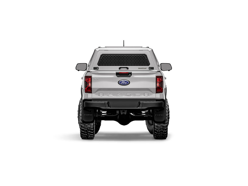 Hard top RSI SmartCap EVOc Commercial per Ford Ranger 2023+ Double Cab, vista posteriore su sfondo bianco