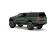 Hard top RSI SmartCap EVOc Commercial per Ford Ranger 2023+ Extra Cab, vista posteriore 3/4 su sfondo bianco