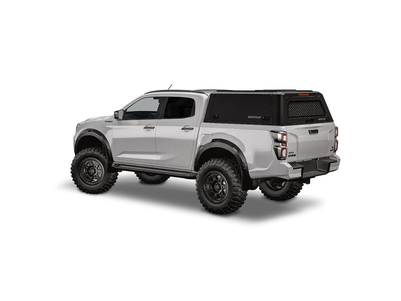 Hard top RSI SmartCap EVOc Commercial per Isuzu D-Max 2020+ Double Cab, vista posteriore 3/4 su sfondo bianco
