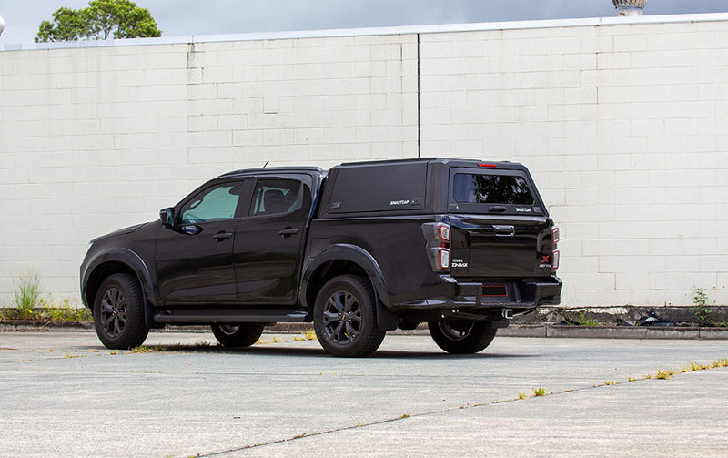 Hard top RSI SmartCap EVOc Commercial montato su Isuzu D-Max 2020+ Double Cab, foto reale