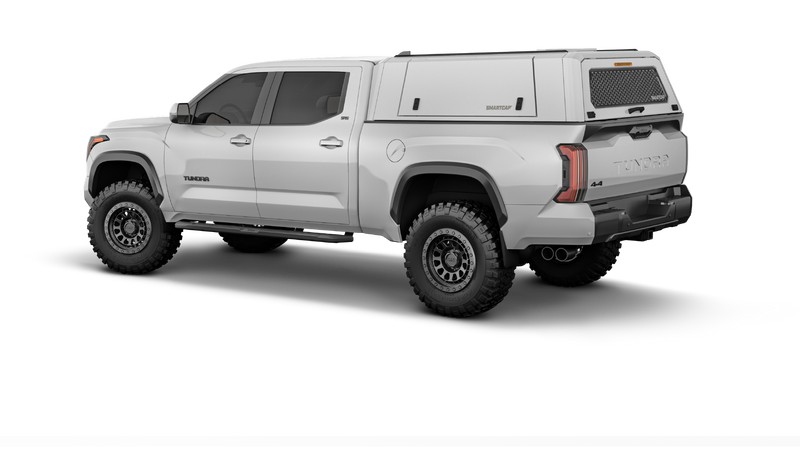RSI SmartCap EVOc Commercial su Toyota Tundra 2022+, vista 3/4 su sfondo bianco