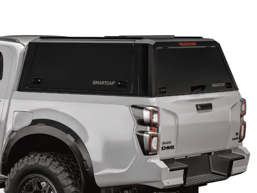 Hard top RSI SmartCap EVOd Defender per Isuzu D-Max 2020+ Double Cab, vista posteriore 3/4 ravvicinata