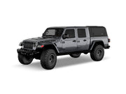 Hard top RSI SmartCap EVOd Defender per Jeep Gladiator 2019+, vista anteriore 3/4 su sfondo bianco