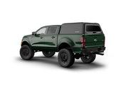 Hard top RSI SmartCap EVOh Hatchback per Ford Ranger 2012–2022 Double Cab, vista posteriore 3/4 su sfondo bianco