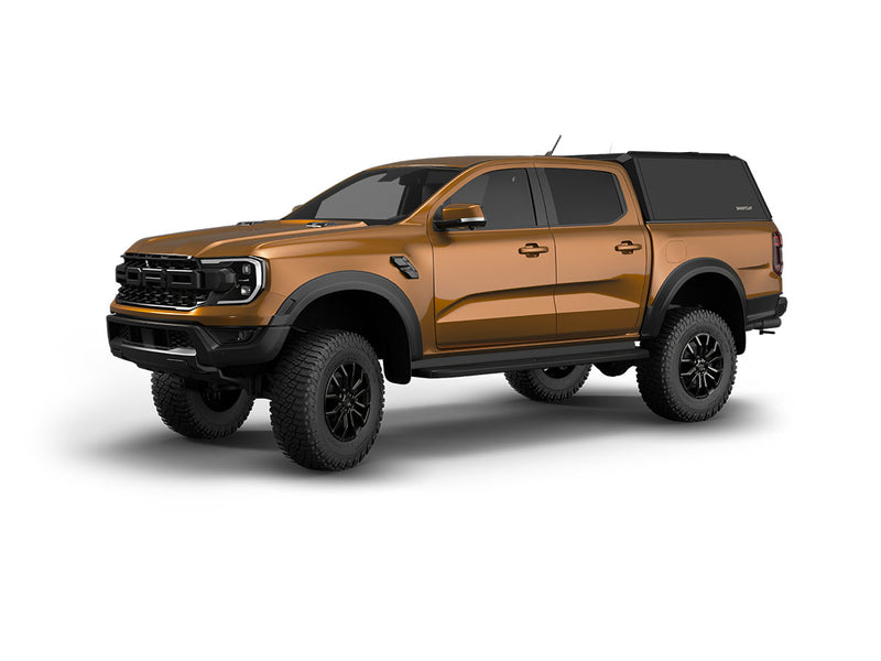 Hard top RSI SmartCap EVOh Hatchback per Ford Ranger 2023+ Double Cab, vista anteriore 3/4 su sfondo bianco