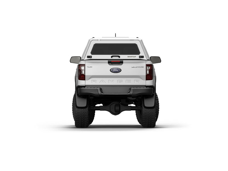 Hard top RSI SmartCap EVOh Hatchback per Ford Ranger 2023+ Extra Cab, vista posteriore su sfondo bianco