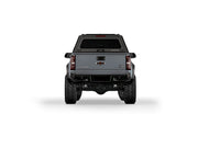 Hard top RSI SmartCap EVOs Sport per Chevrolet Colorado / GMC Canyon 2015–2022 Crew Cab 5', vista posteriore su sfondo bianco