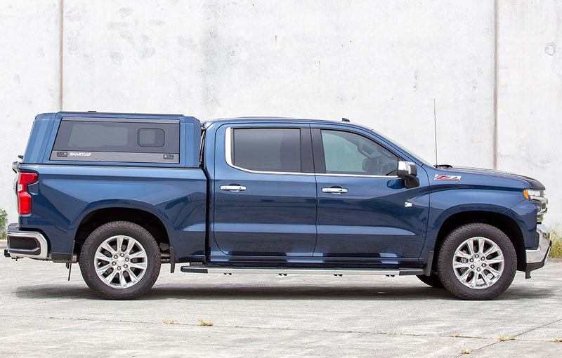 Hard top RSI SmartCap EVOs Sport montato su Chevrolet Silverado / GMC Sierra 1500 2019+ Short Bed 5,8', foto reale