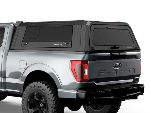 Hard top RSI SmartCap EVOs Sport per Ford F-150 2015–2020 Standard Bed 6,5', vista posteriore 3/4 ravvicinata