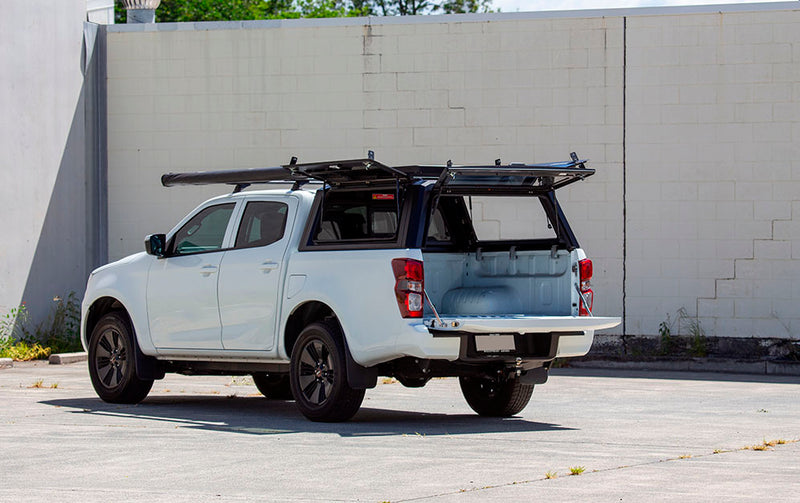 Hard top RSI SmartCap EVOs Sport montato su Isuzu D-Max 2020+ Double Cab, foto reale