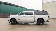 Hard top RSI SmartCap EVOs Sport montato su RAM 1500 DT 2019+ Short Bed 5,7', foto reale