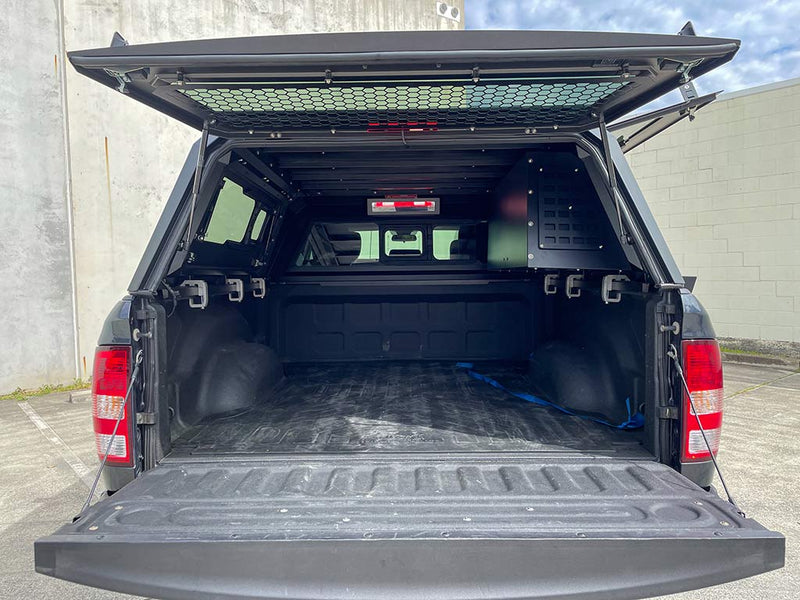 Hard top RSI SmartCap EVOs Sport montato su RAM, foto reale