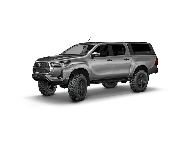Hard top RSI SmartCap EVOs Sport per Toyota Hilux 2016–2025 Double Cab, vista anteriore 3/4 su sfondo bianco