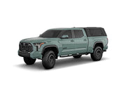 Hard top RSI SmartCap EVOs Sport per Toyota Tundra, vista anteriore 3/4 su sfondo bianco