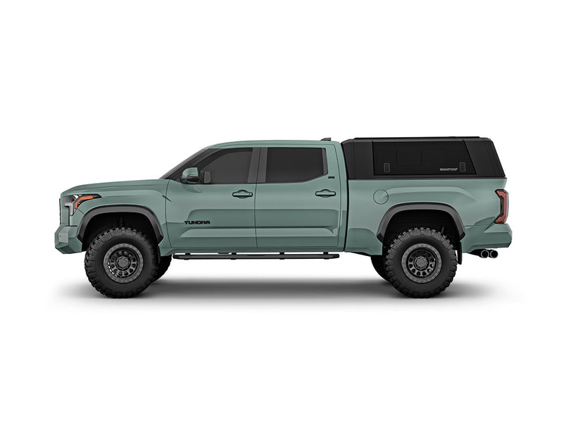 Hard top RSI SmartCap EVOs Sport per Toyota Tundra, vista laterale su sfondo bianco
