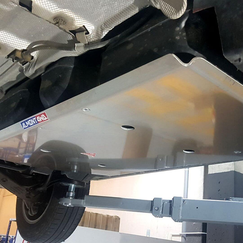 VOLKSWAGEN VW Transporter/Multivan/California T6 2016> 402-Piastra paramotore del serbatoio del carburante