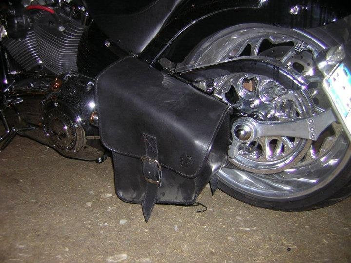 BORSA "PACH" CHOPPERS IN CUOIO DI TORO - PER MOTO HD -